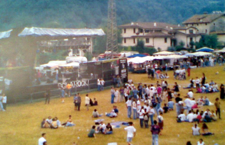 Il campo e il palco